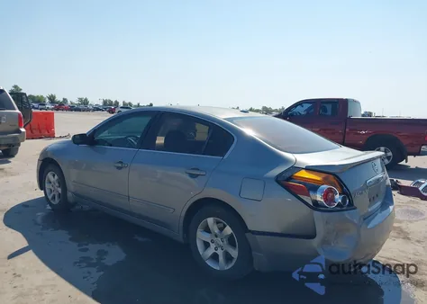 2009 Nissan Altima 2.5 S from USA, damaged, VIN 1N4AL21E99N519104